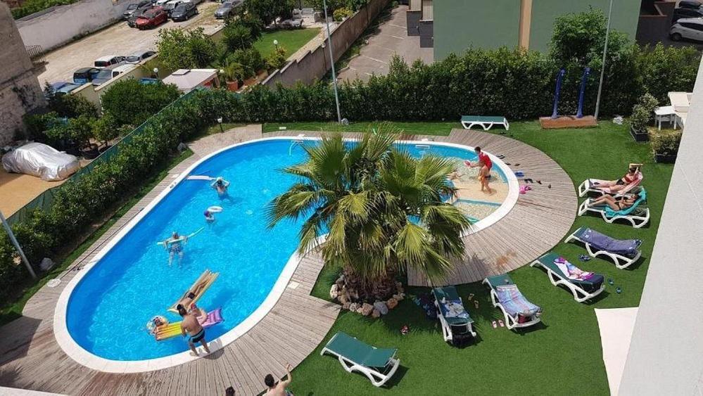 Zacapa B&B Tarente Buitenkant foto